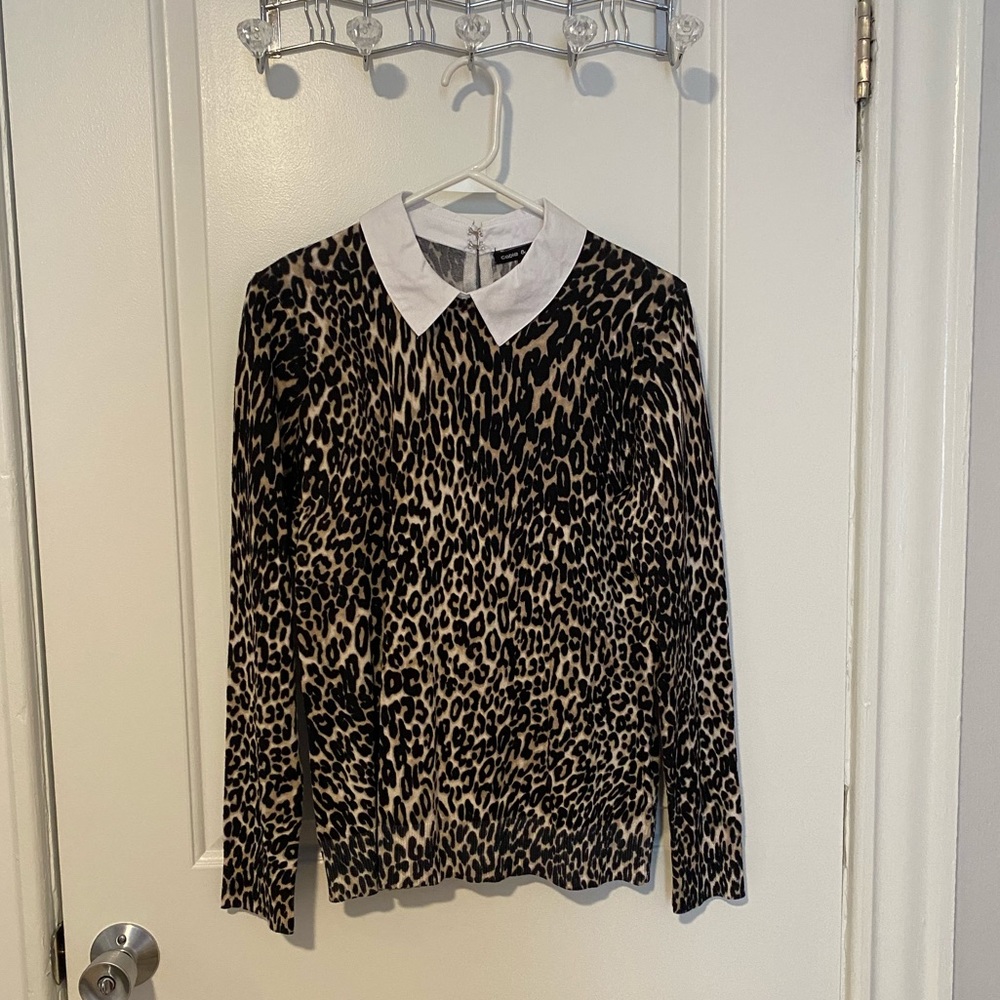Cheetah top with collar
